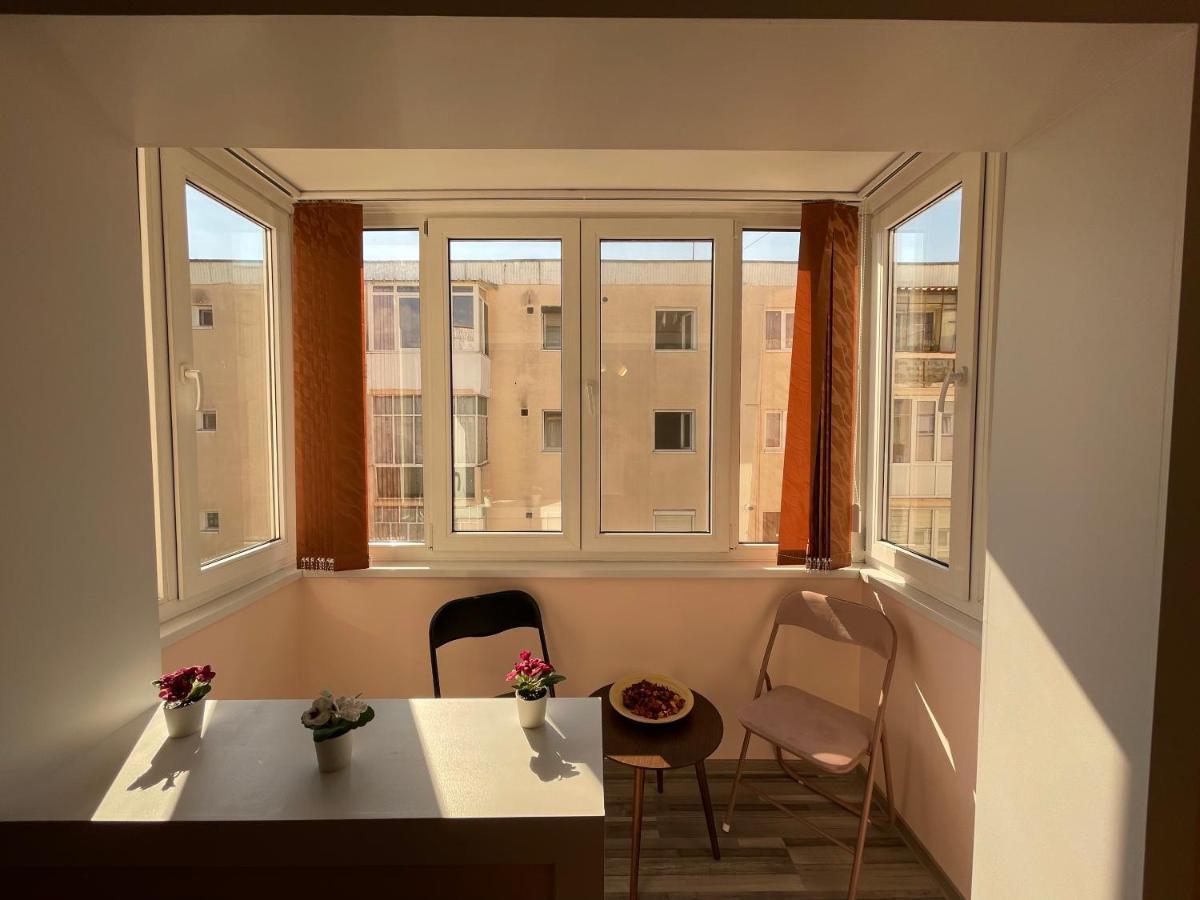 Soho Apartment Fagaras - 1 Bedroom & Extensible Couch מראה חיצוני תמונה